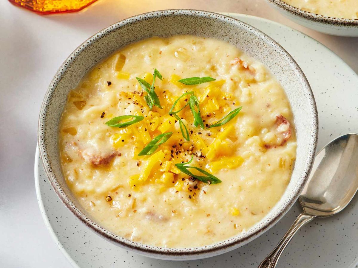 Instant Pot Loaded Baked Potato Soup