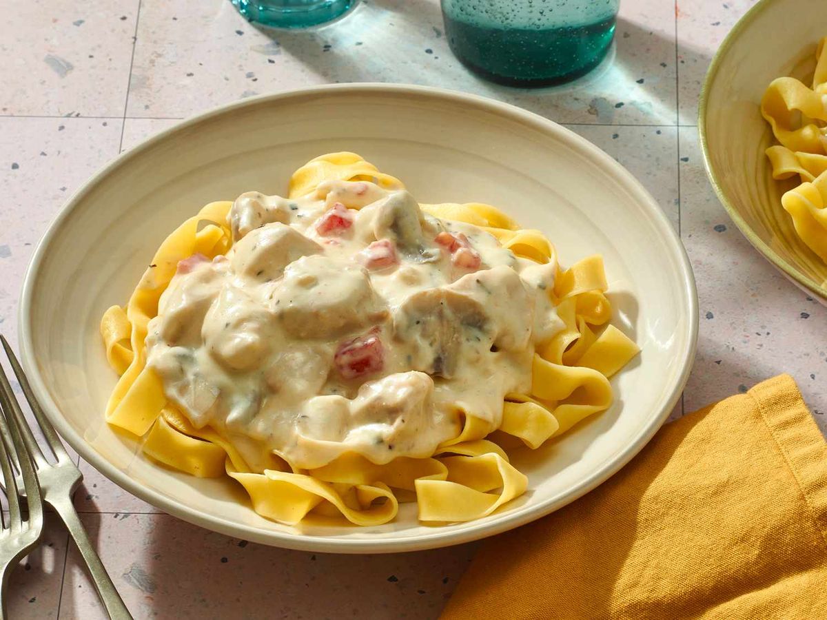 Creamy Chicken Fettuccine Alfredo